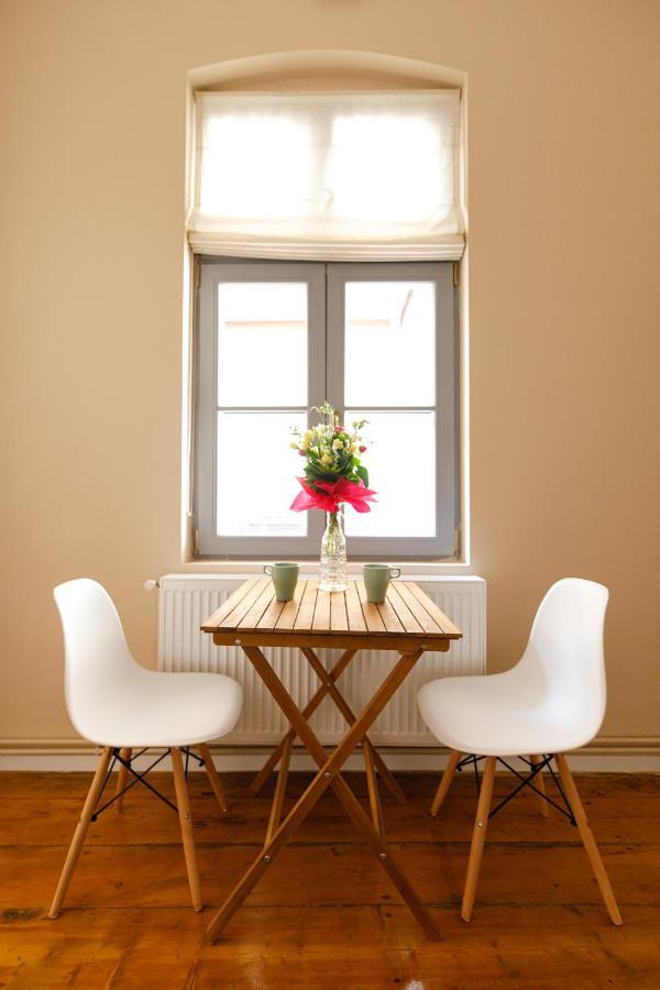 Stylish Flat In The Heart Of Historical Center Appartement Timişoara Buitenkant foto